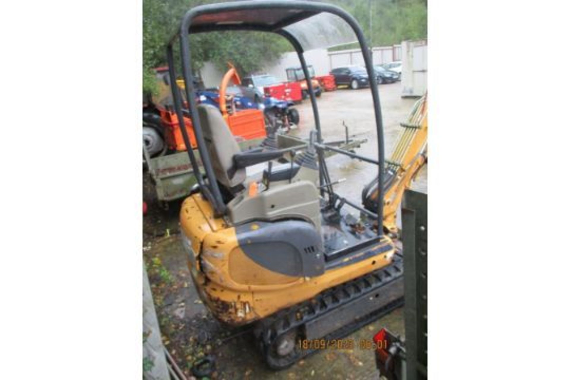 CASE CX16 MINI DIGGER C.,W 2 BUCKETS - Image 10 of 13