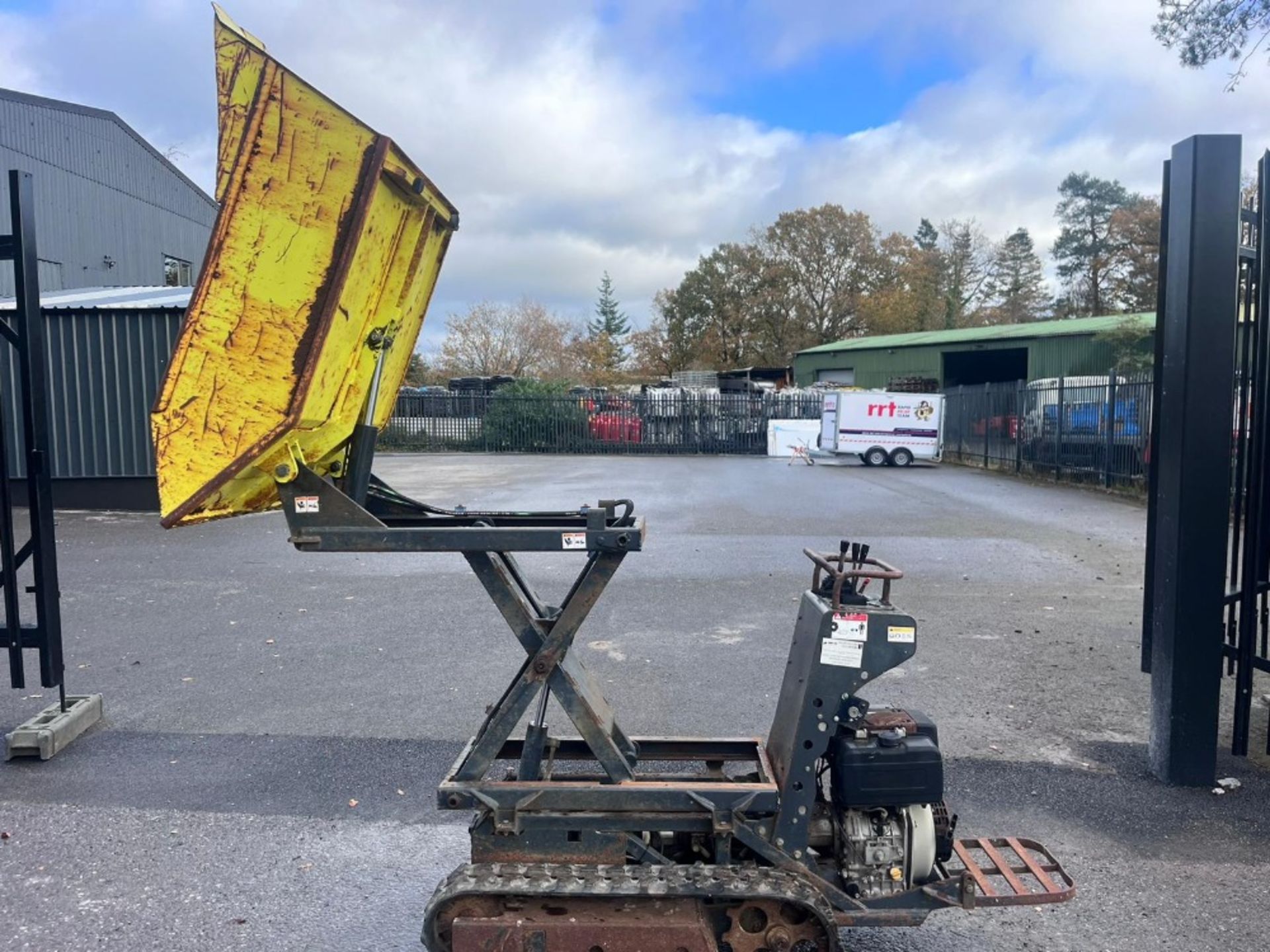 AMMAN DIESEL HI TIP TRACKED DUMPER YANMAR ELEC START ENGINE RTT - Image 4 of 16