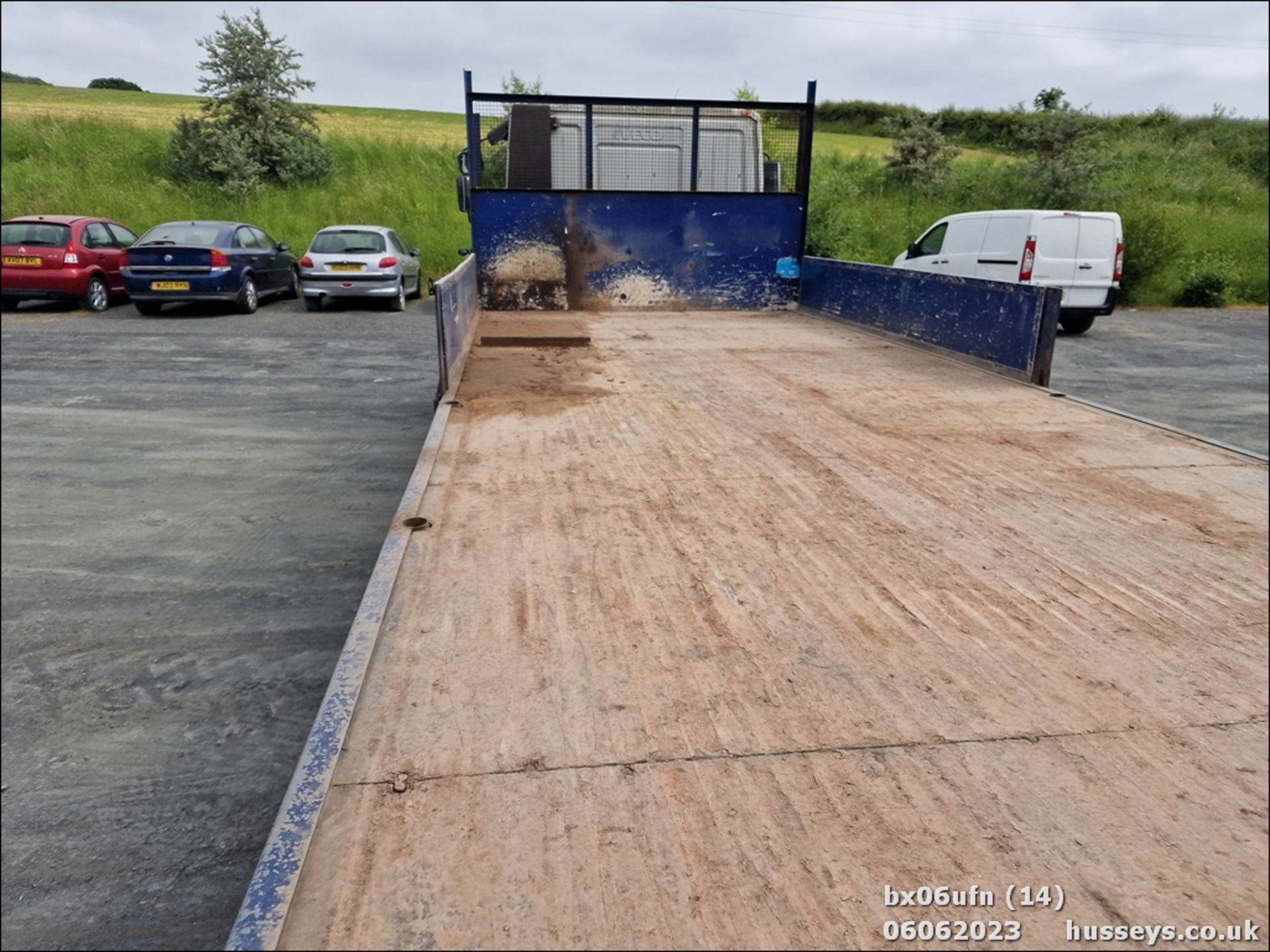 06/06 IVECO EUROCARGO - 5880cc 2dr Dropside (Orange, 595k) - Image 19 of 24