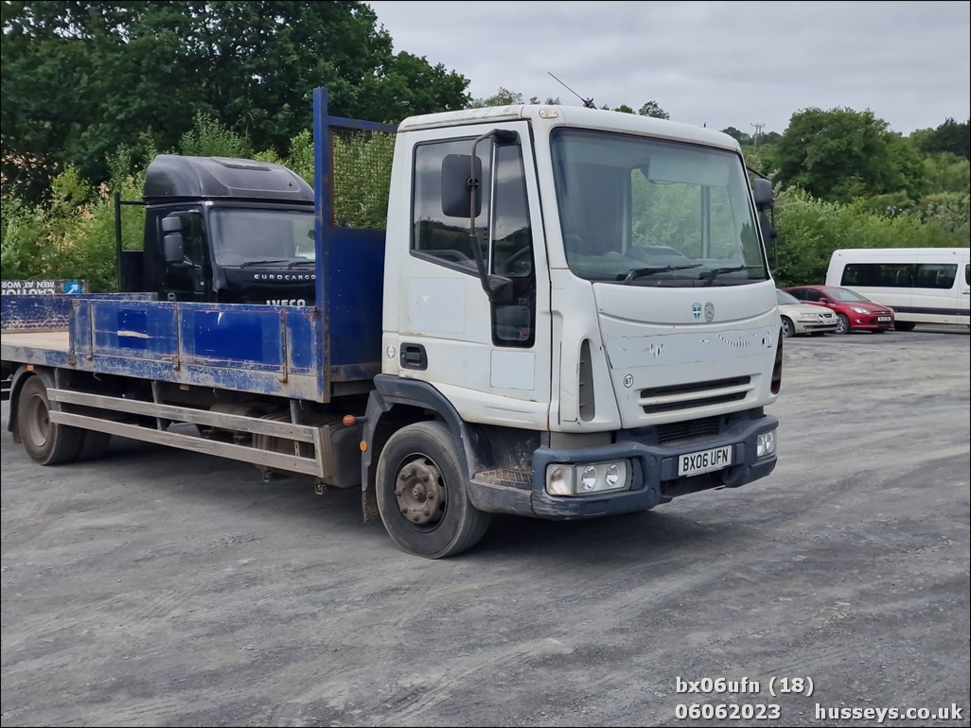 06/06 IVECO EUROCARGO - 5880cc 2dr Dropside (Orange, 595k) - Image 15 of 24