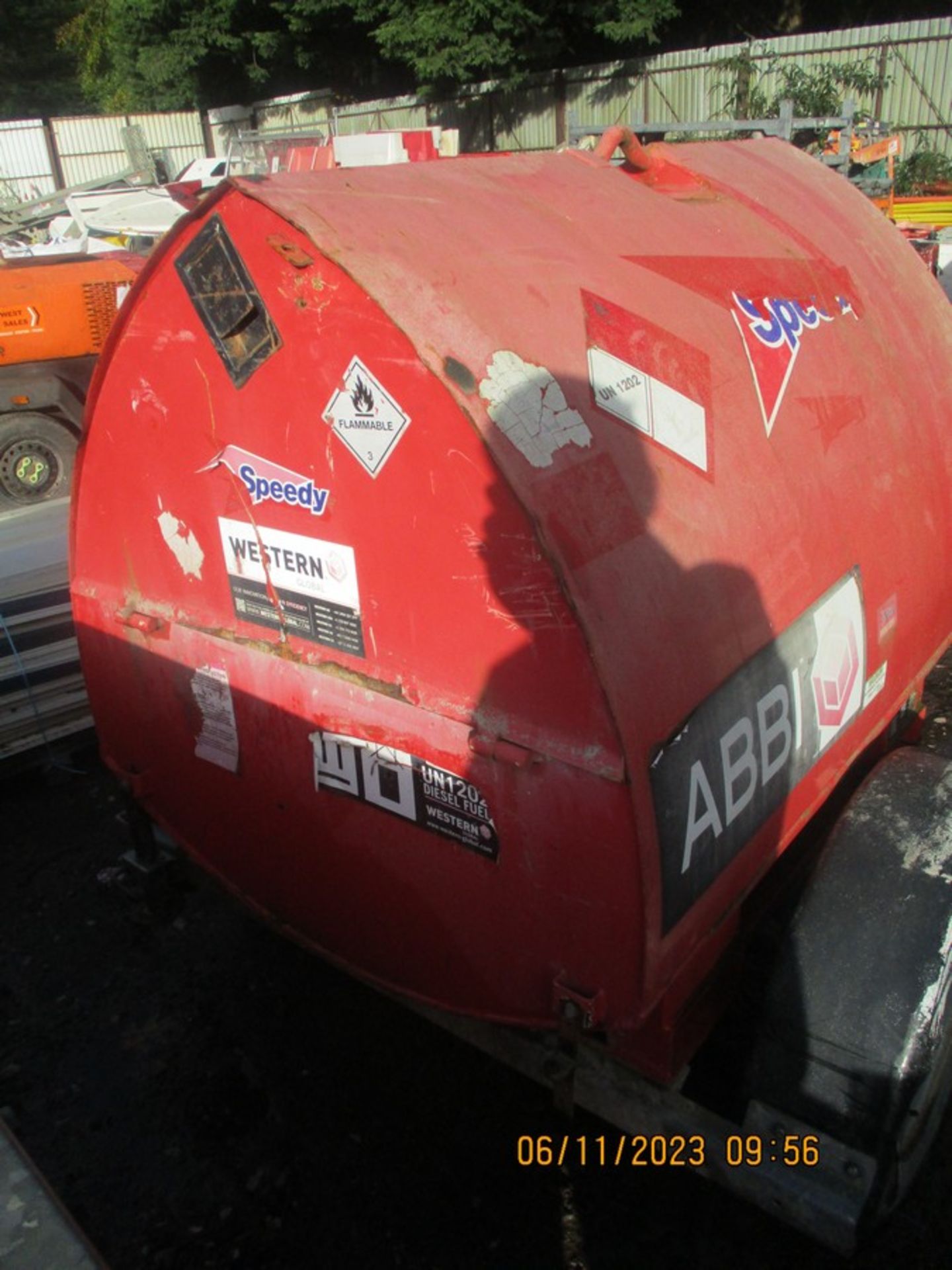 WESTERN 950 LITRE DIESEL BOWSER - Image 3 of 4