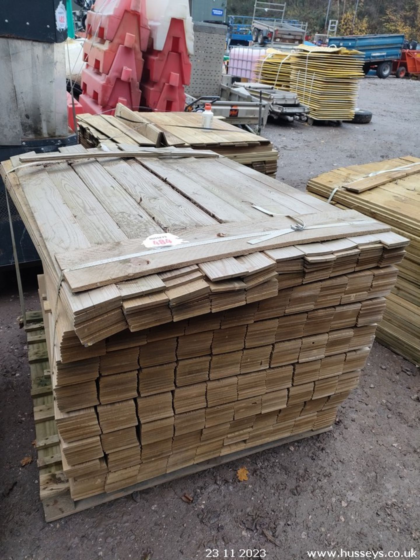 PALLET OF WOODEN BOARDING