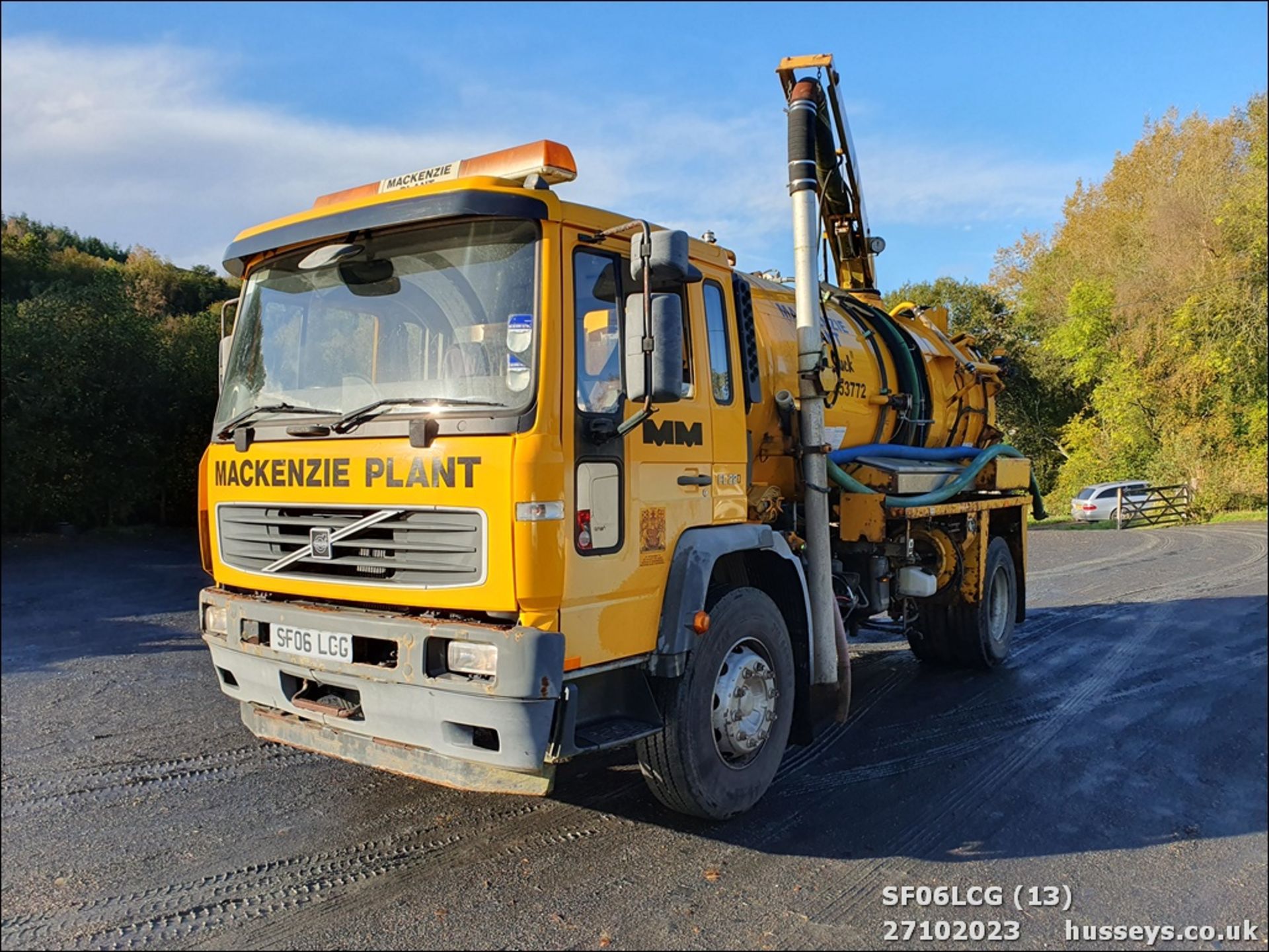 06/06 VOLVO FL GULLY SUCKER - 5480cc 2dr (Yellow) - Image 14 of 41