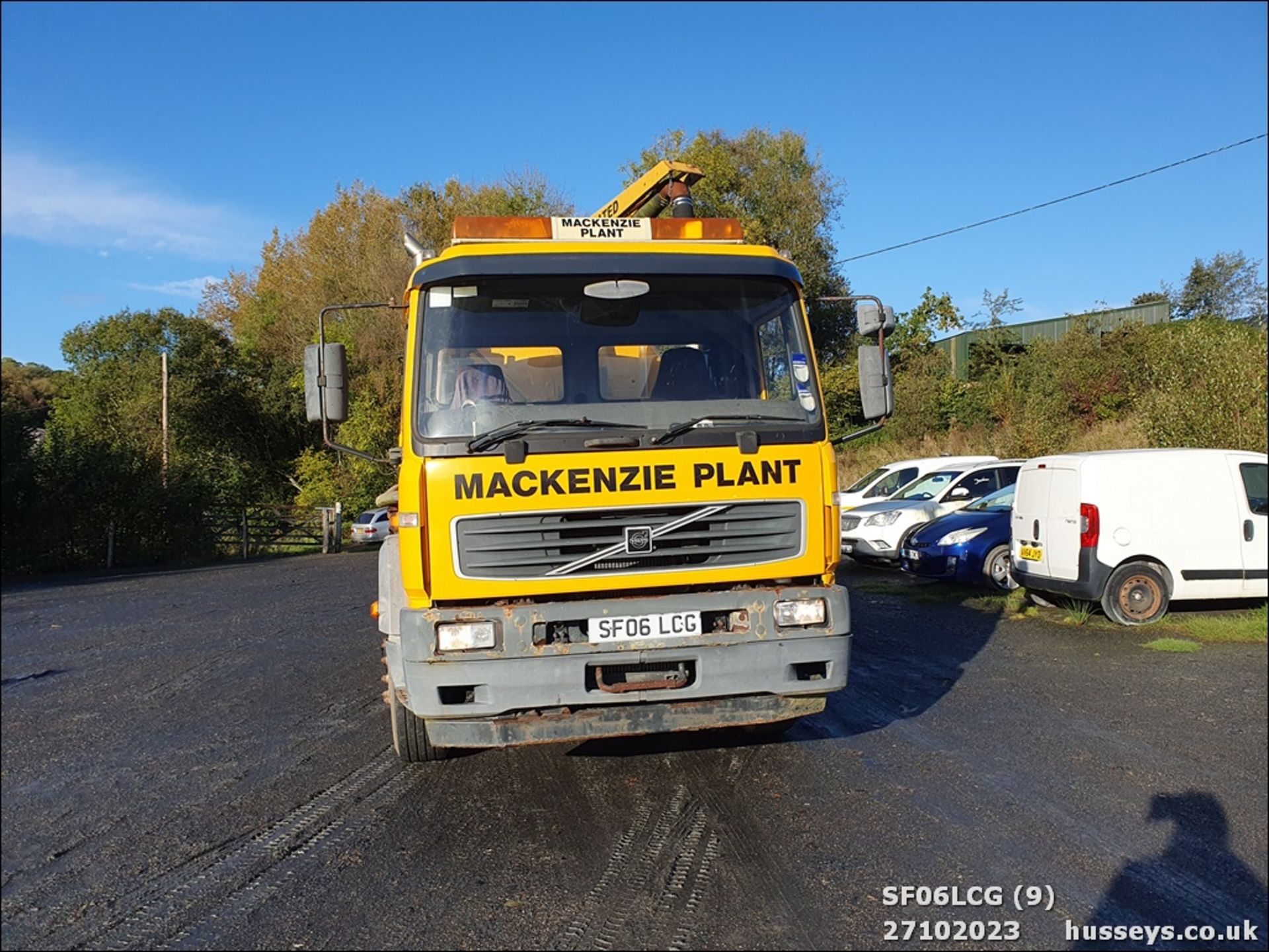 06/06 VOLVO FL GULLY SUCKER - 5480cc 2dr (Yellow) - Image 10 of 41