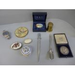 A compact, trinket pots, an Edward VII medallion, City and Guilds of London Institute Technical