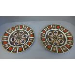 A pair of Royal Crown Derby 1128 pattern dinner plates, 27cm