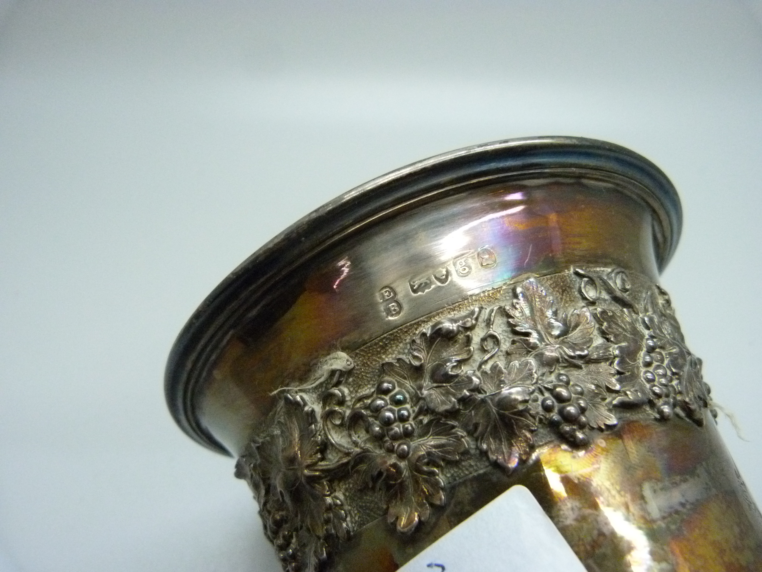 A George IV silver chalice, London 1822, 358g, 157mm - Image 5 of 5