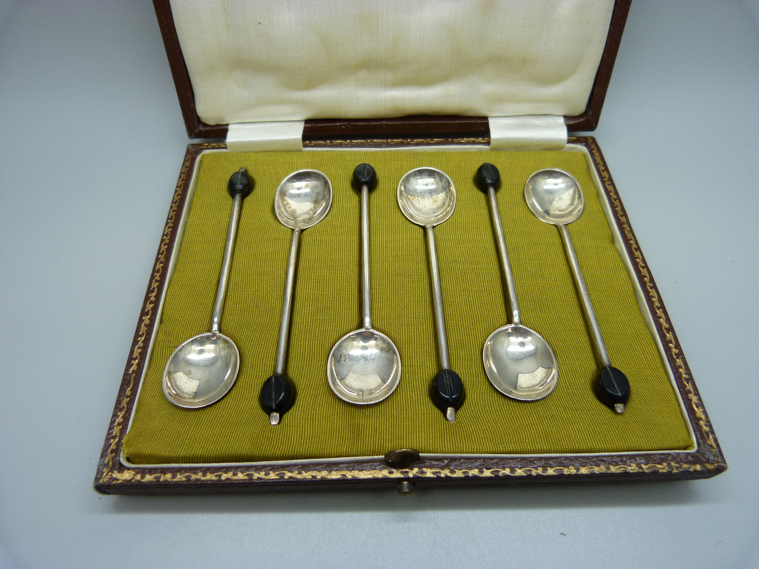 A set of six silver coffee bean spoons, Sheffield 1921, 50g - Image 2 of 3