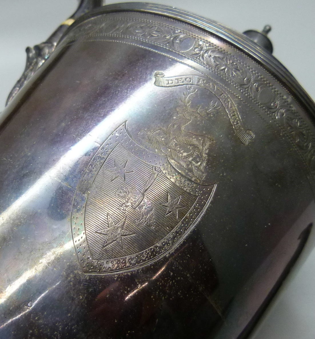 A George III silver coffee pot, London 1791, 1023g, - Bild 9 aus 9