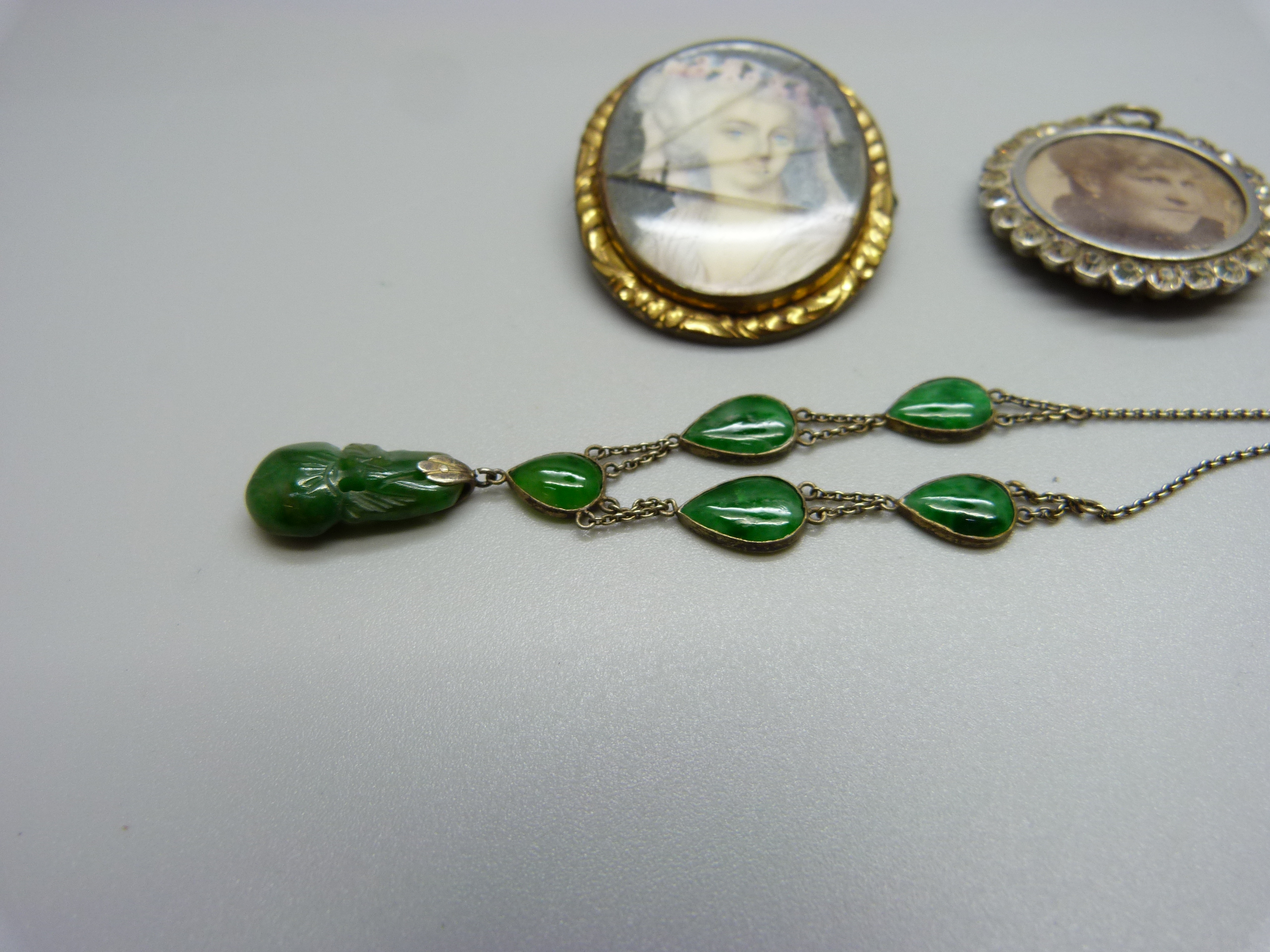 A jade set necklace, a picture pendant and a brooch lacking pin, a/f - Image 3 of 4