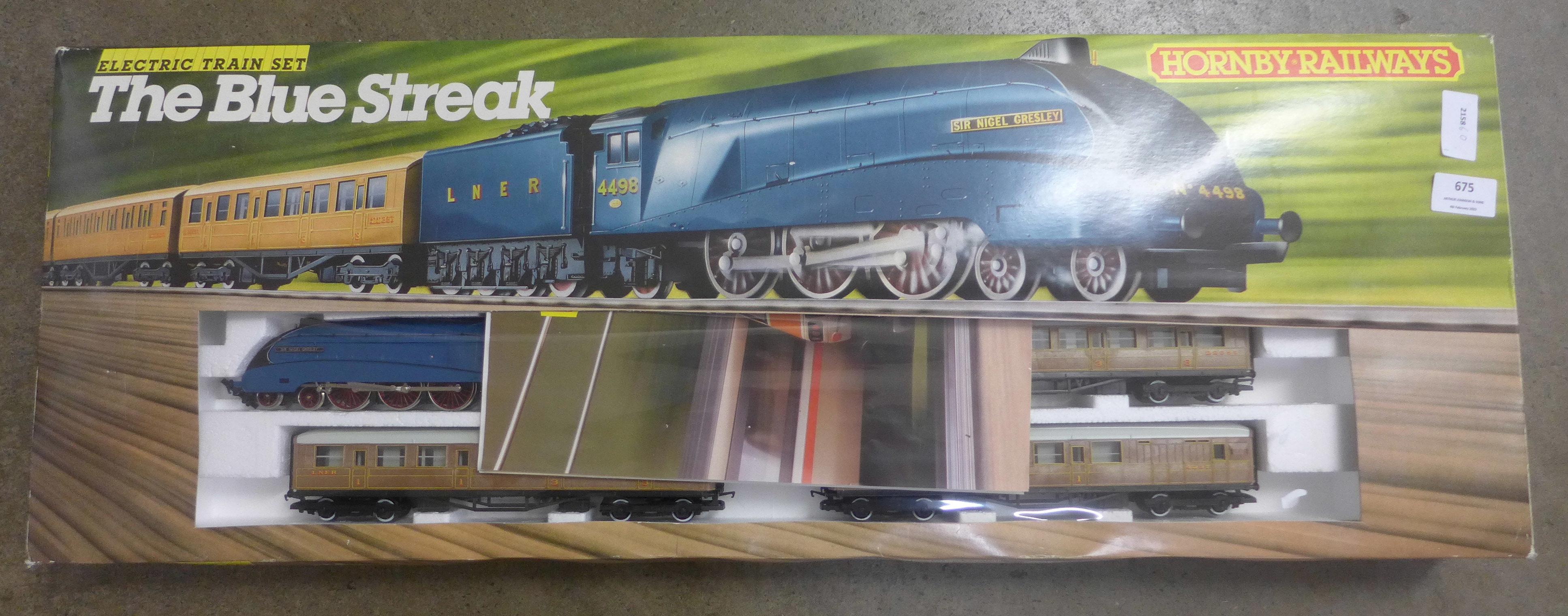 A Hornby The Blue Streak 00 gauge train set