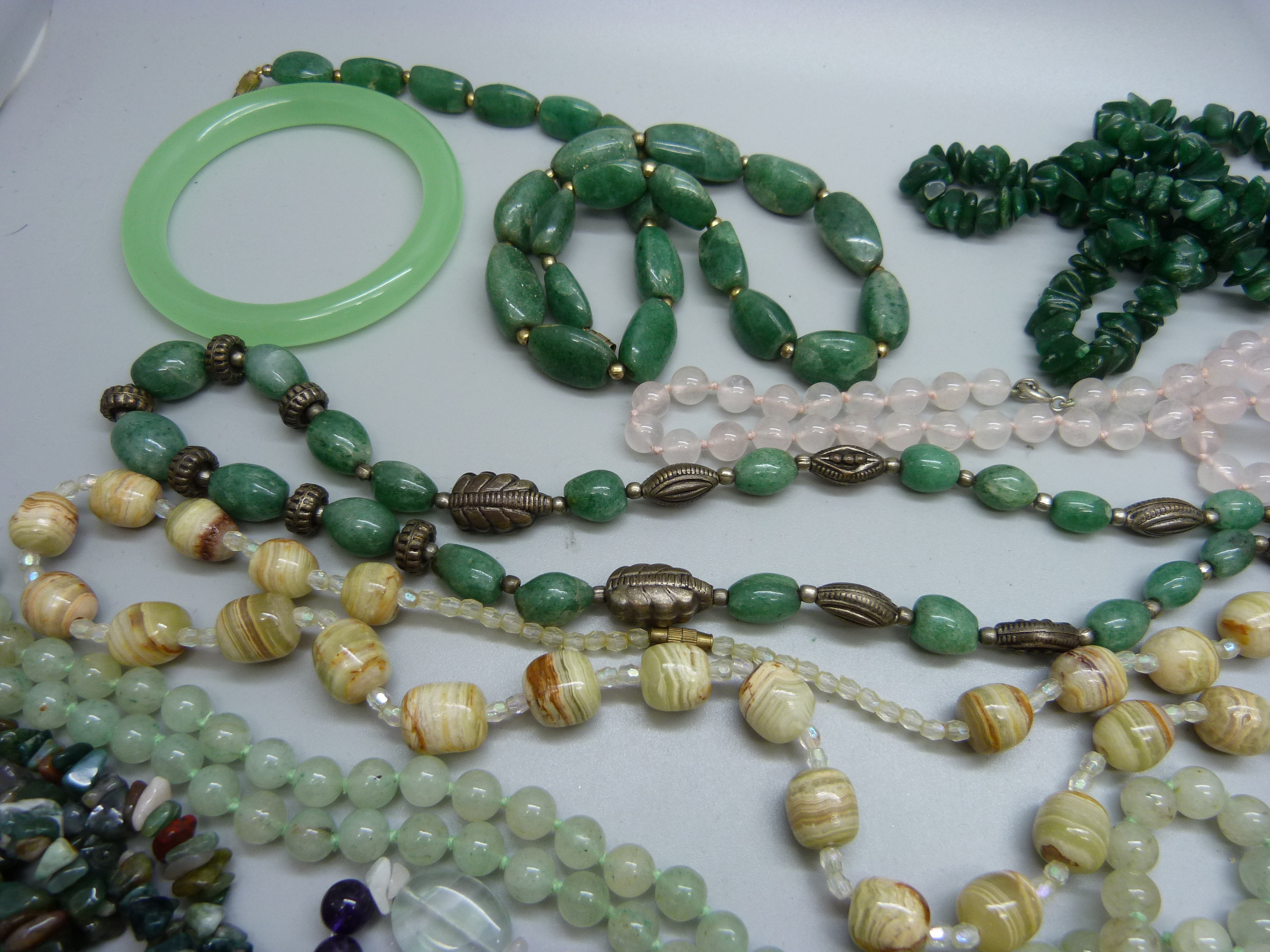 A collection of bead necklaces including pearl, amethyst and jadeite - Image 3 of 3