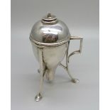 A silver table cigar lighter, Sheffield 1909, 66g