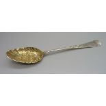 A Georgian berry spoon, London 1805, 54g