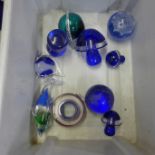 A box of glass paperweights including Caithness, Avondale, etc. (16)