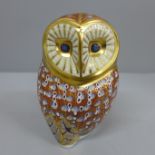 A Royal Crown Derby owl paperweight with gold stopper