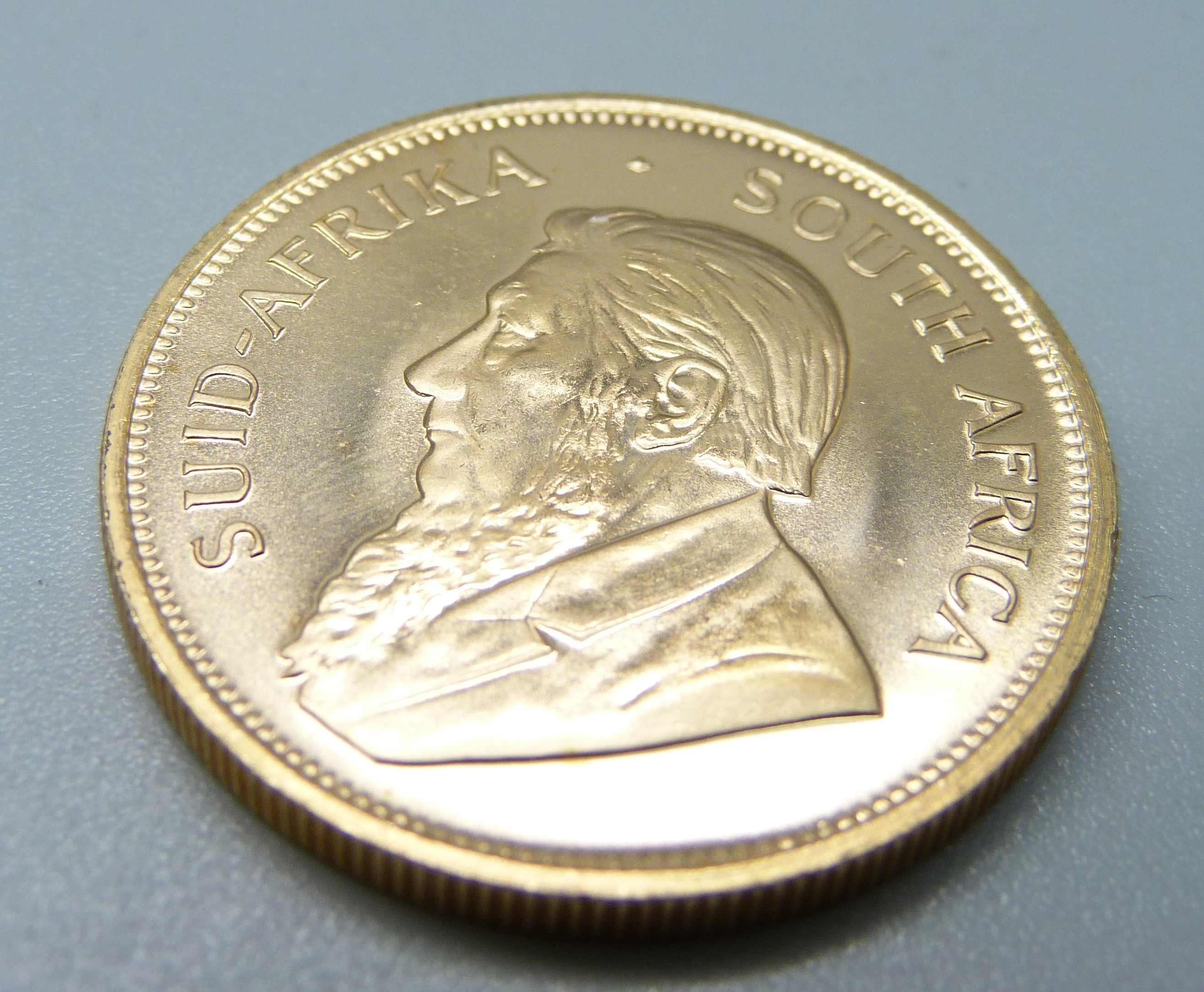 A 1981 1oz fine gold krugerrand - Image 2 of 2