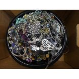 A tub of costume jewellery