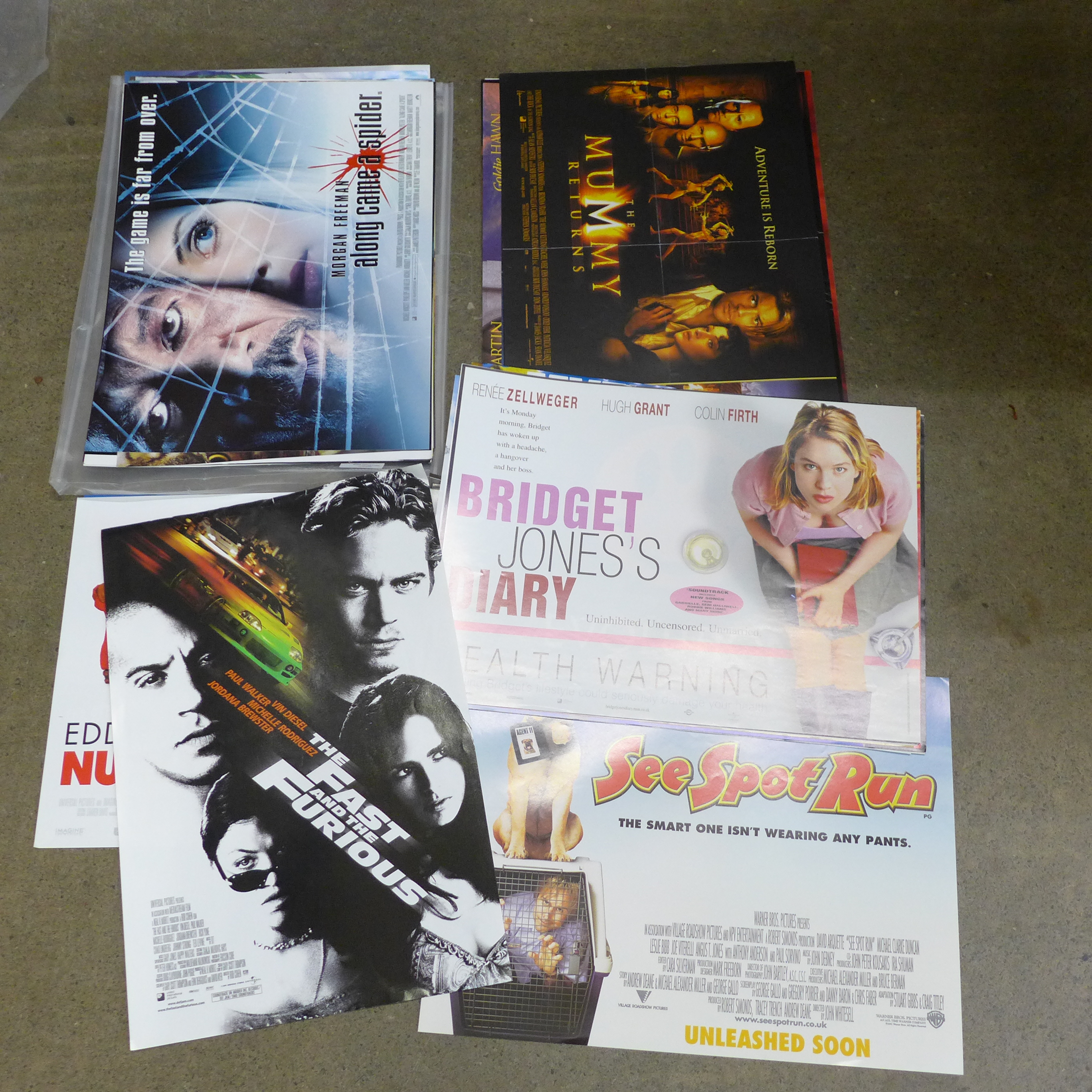 Film memorabilia, collection of original lobby cards including Harry Potter promo - Image 4 of 4