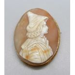 A 15ct gold mounted cameo brooch, total weight 10.7g