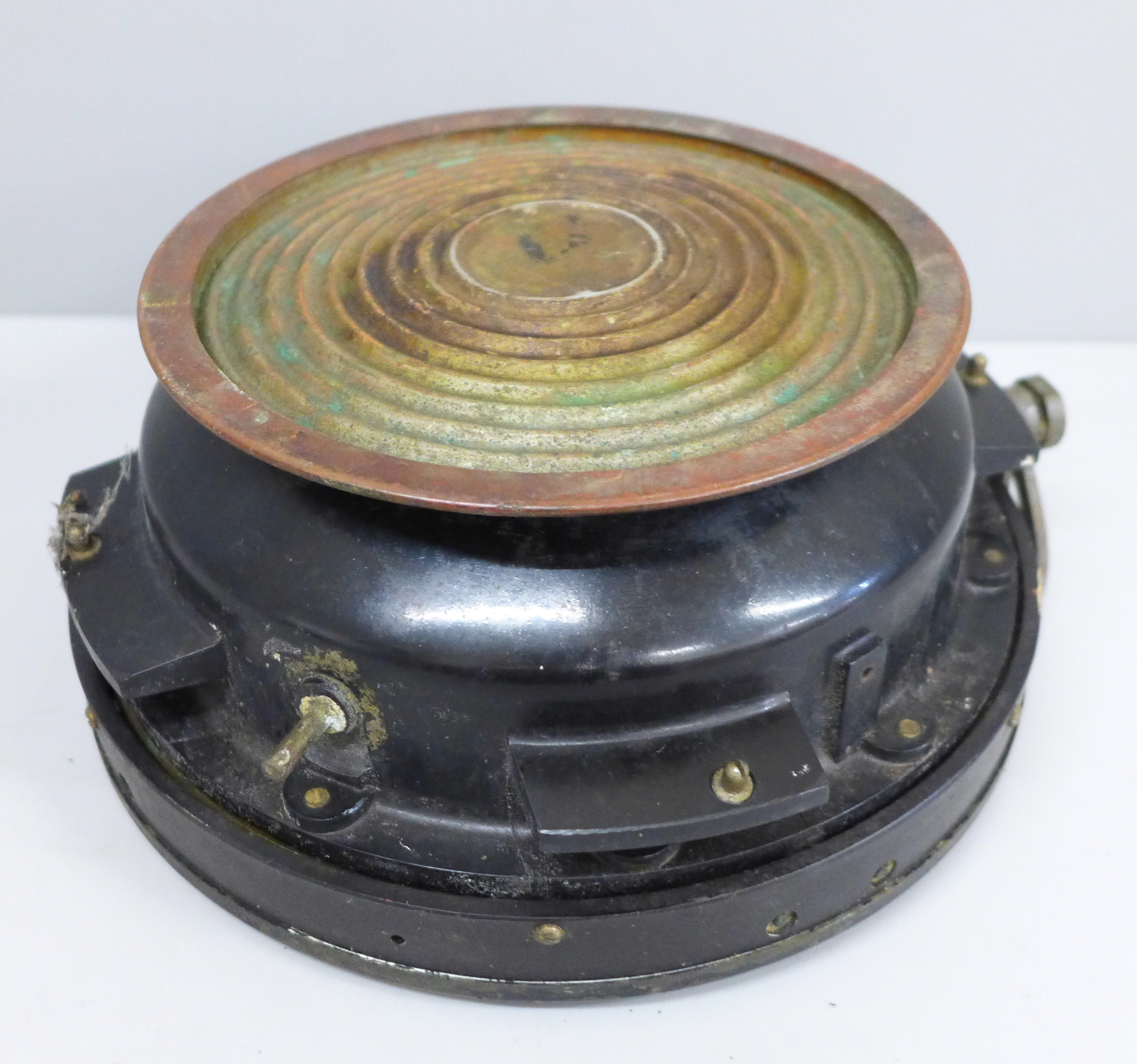 A Type P4A aeronautical compass as used in Spitfire and Lancaster Bomber aircraft - Image 2 of 2