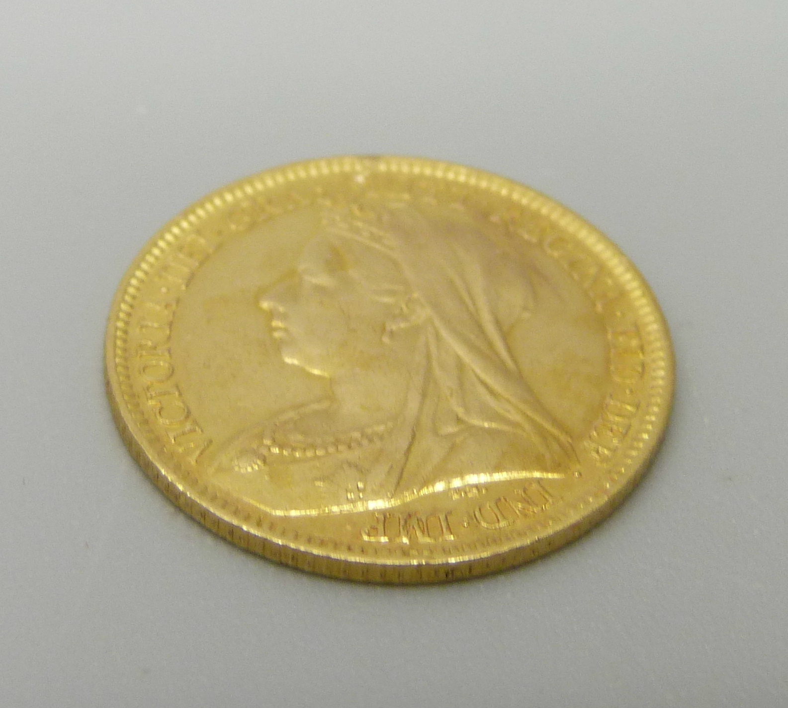 A 1901 gold half sovereign - Image 2 of 2