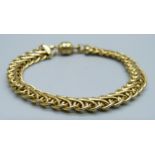 A 9ct gold bracelet with magnetic fastener, 9.3g