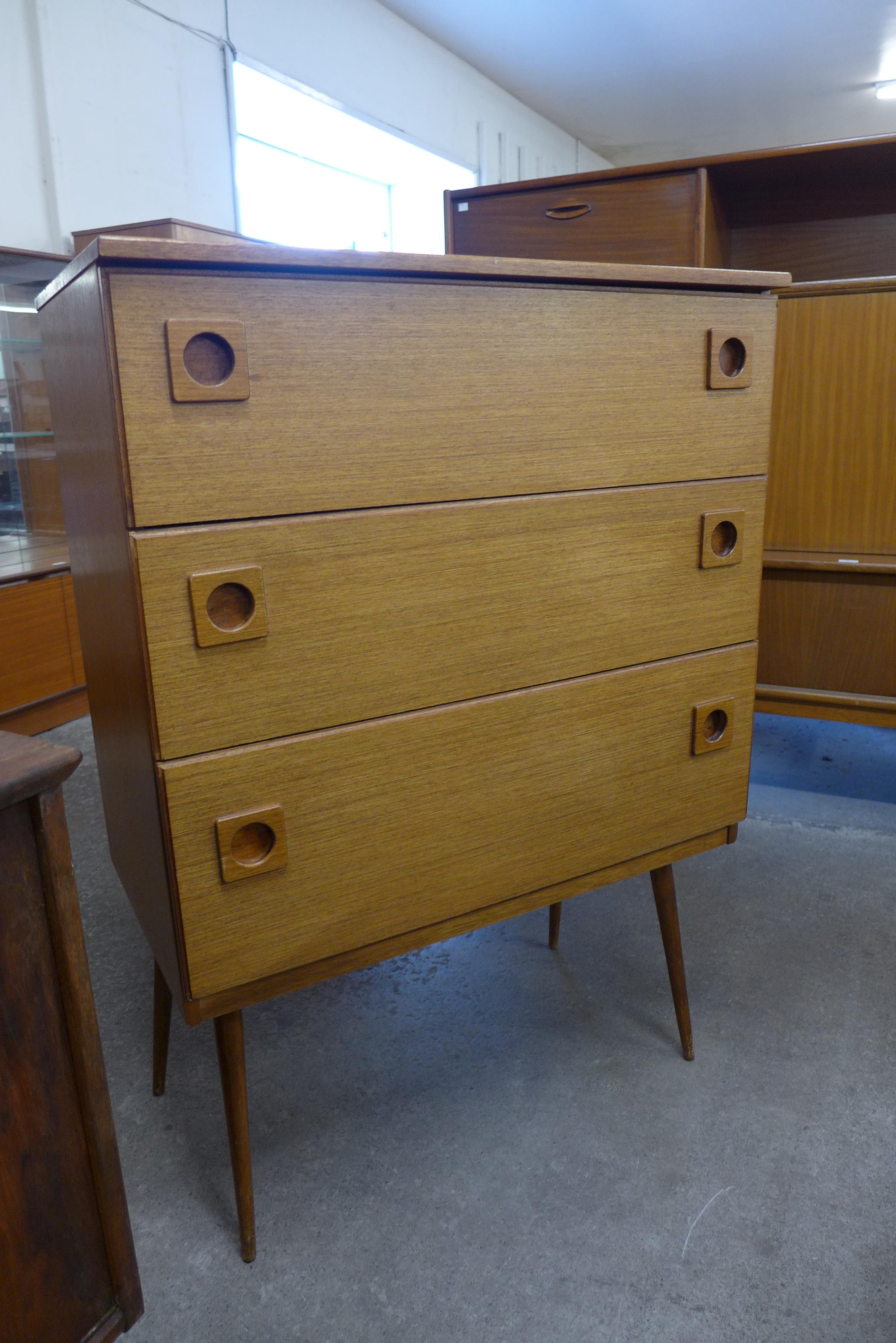 A teak chest of drawers - Image 2 of 3