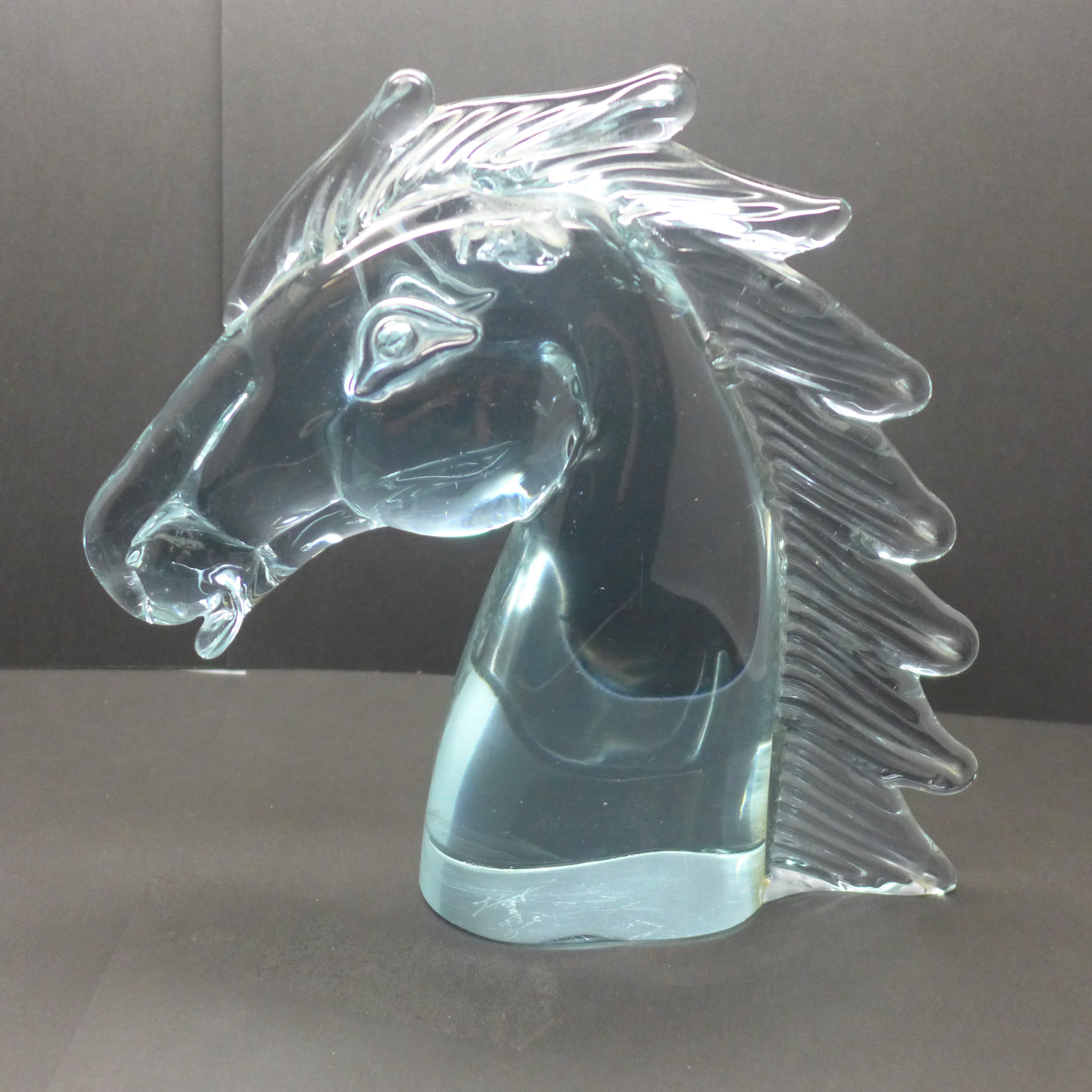 A Horse's head a/f signed by Licio Zanetti - Dichronic glass - changes colour in daylight under - Image 3 of 4