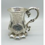 A Victorian silver cup, George Unite, Birmingham 1858, 58g, (rim out of shape)