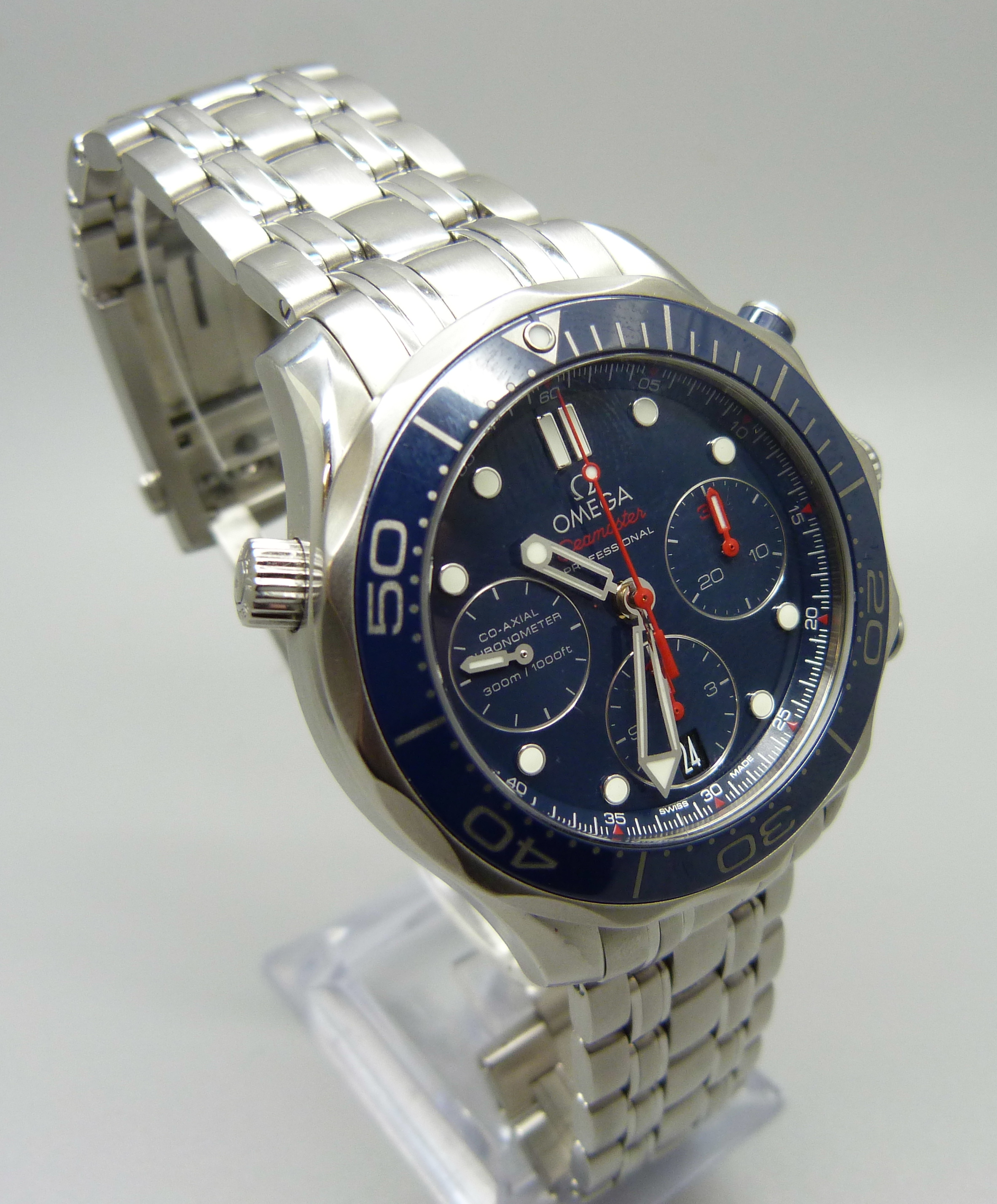 An Omega Seamaster Professional Co-Axial Chronometer wristwatch, 300m/1000ft, boxed with papers - Image 4 of 9