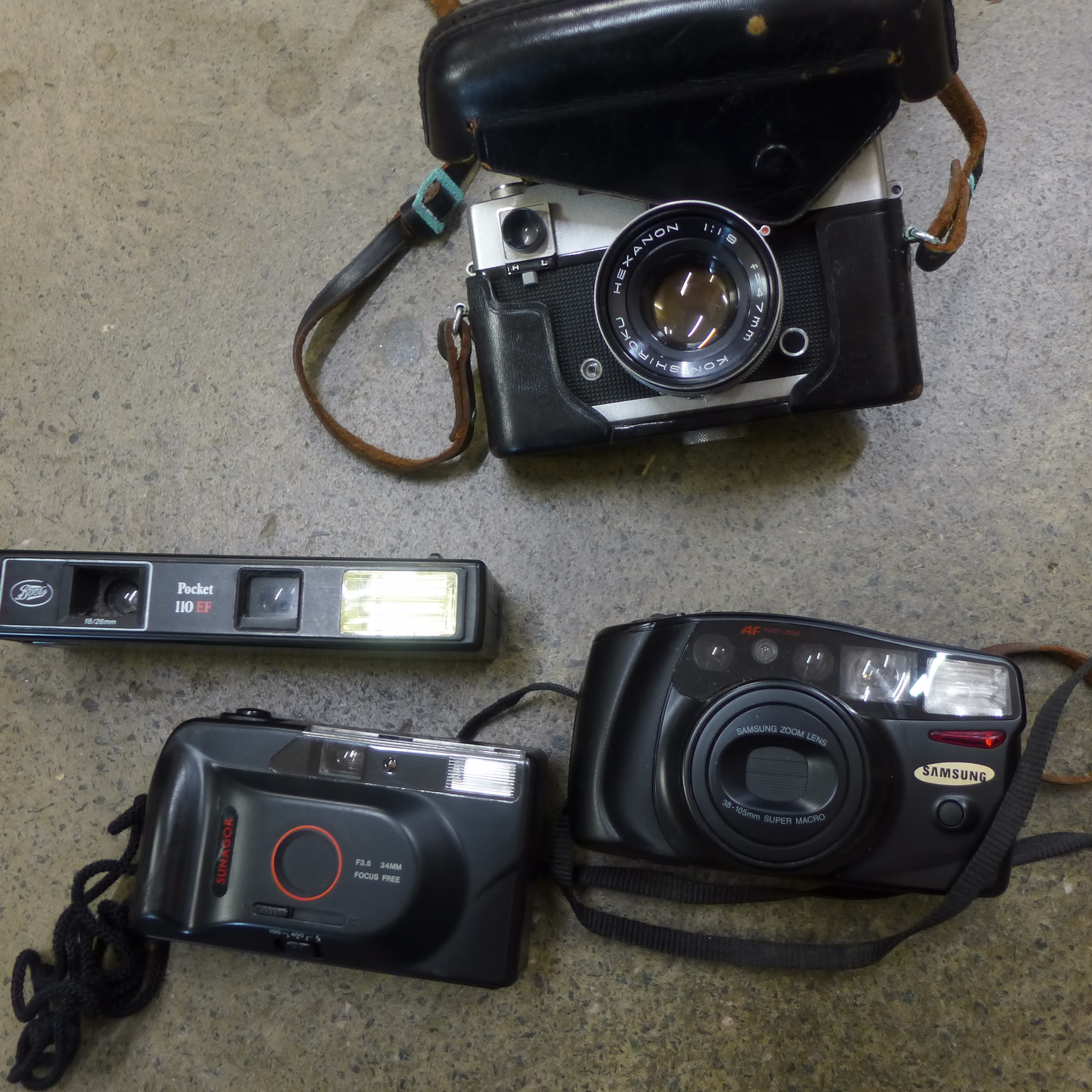 Vintage cameras; Kodak, Konica, etc., and some accessories - Image 2 of 2