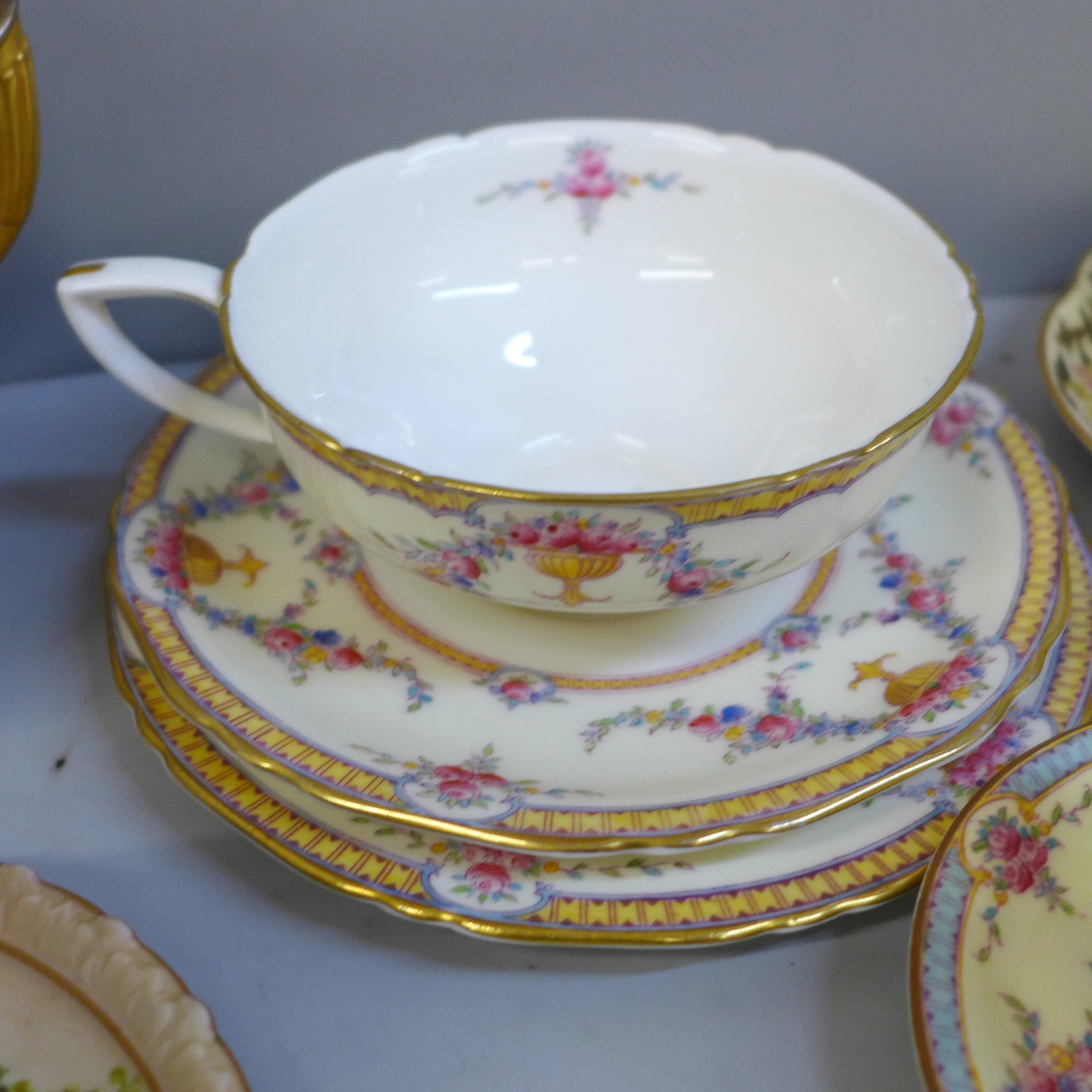 A collection of Royal Worcester porcelain including cups and saucers, trios, sugar pot, pin dishes - Image 2 of 5