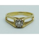 An 18ct gold, solitaire diamond ring, 3.1g, I