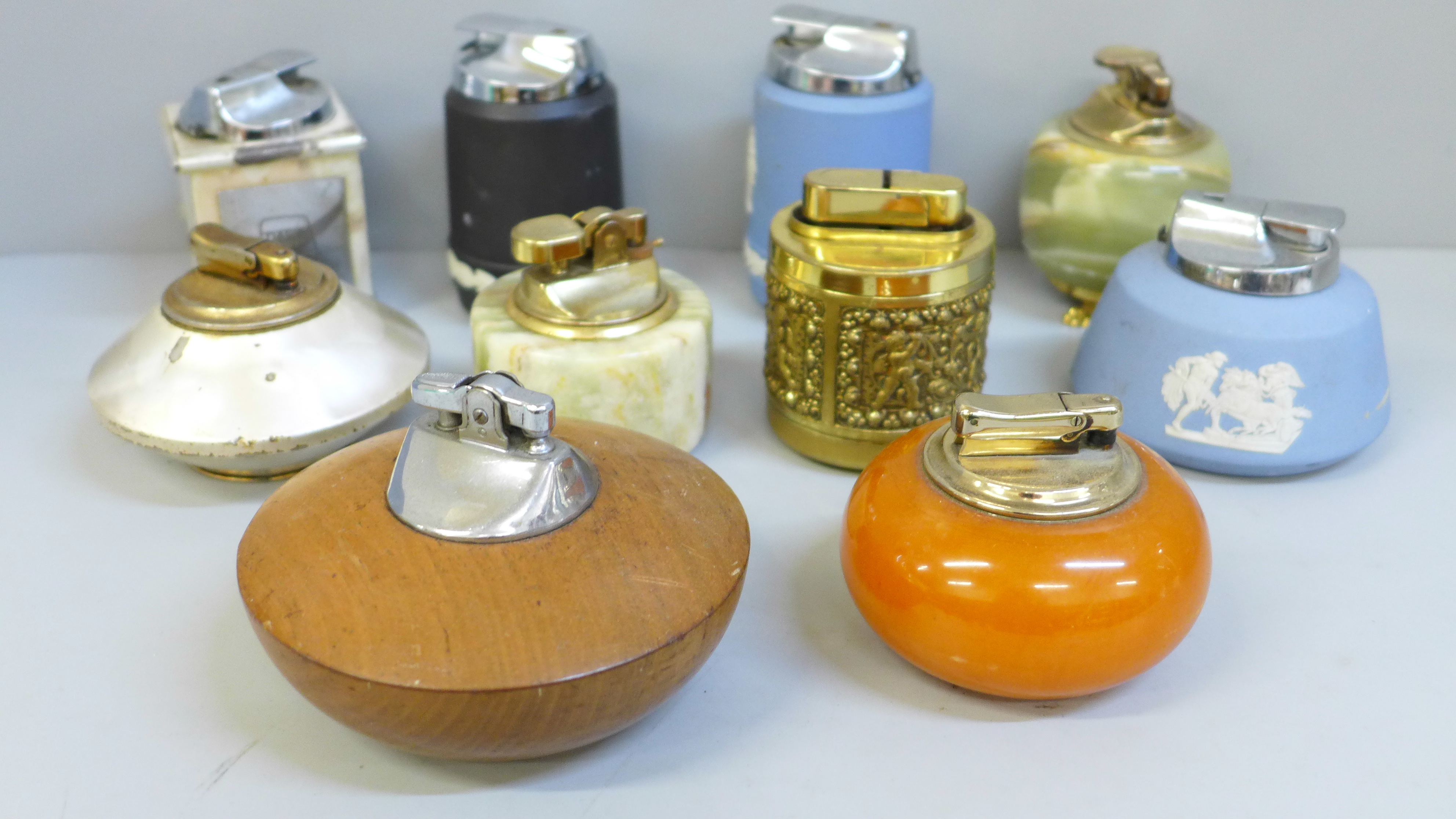 Ten table lighters