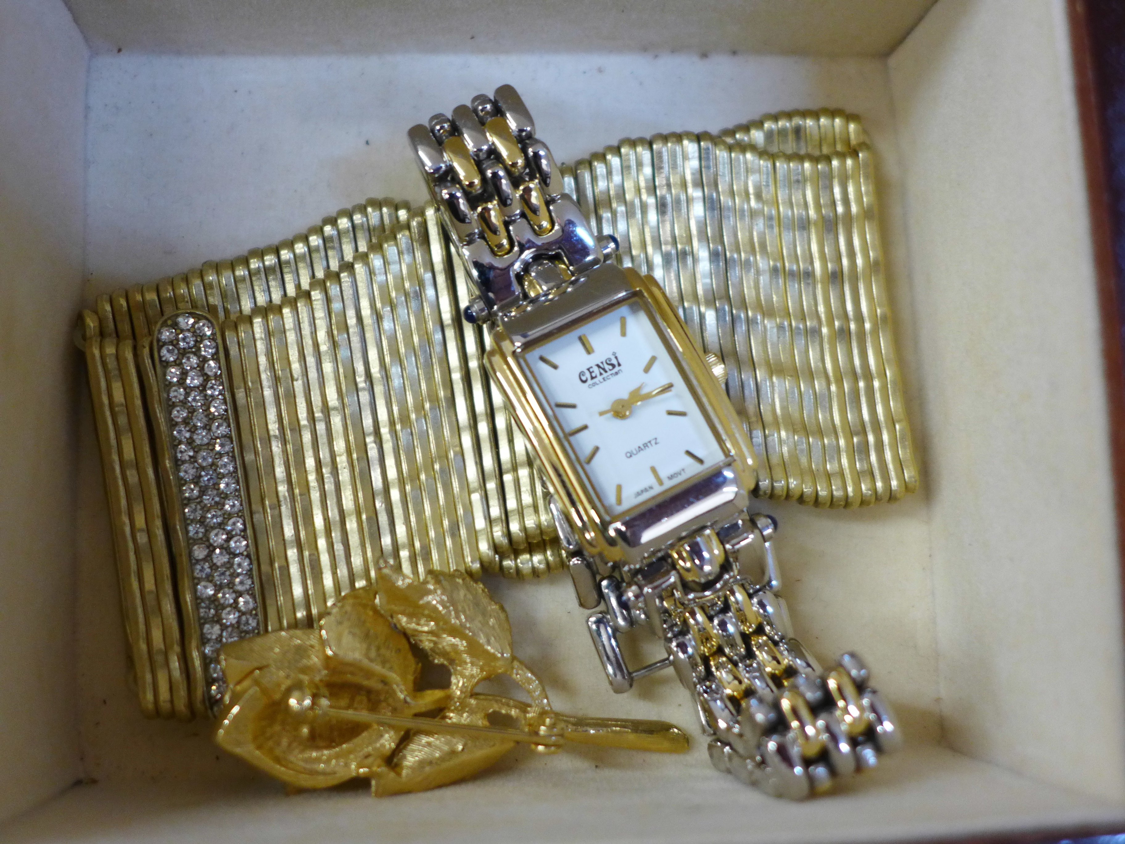 A jewellery case with Envy necklace, Argento necklace, watch, costume jewellery, etc. - Image 2 of 5