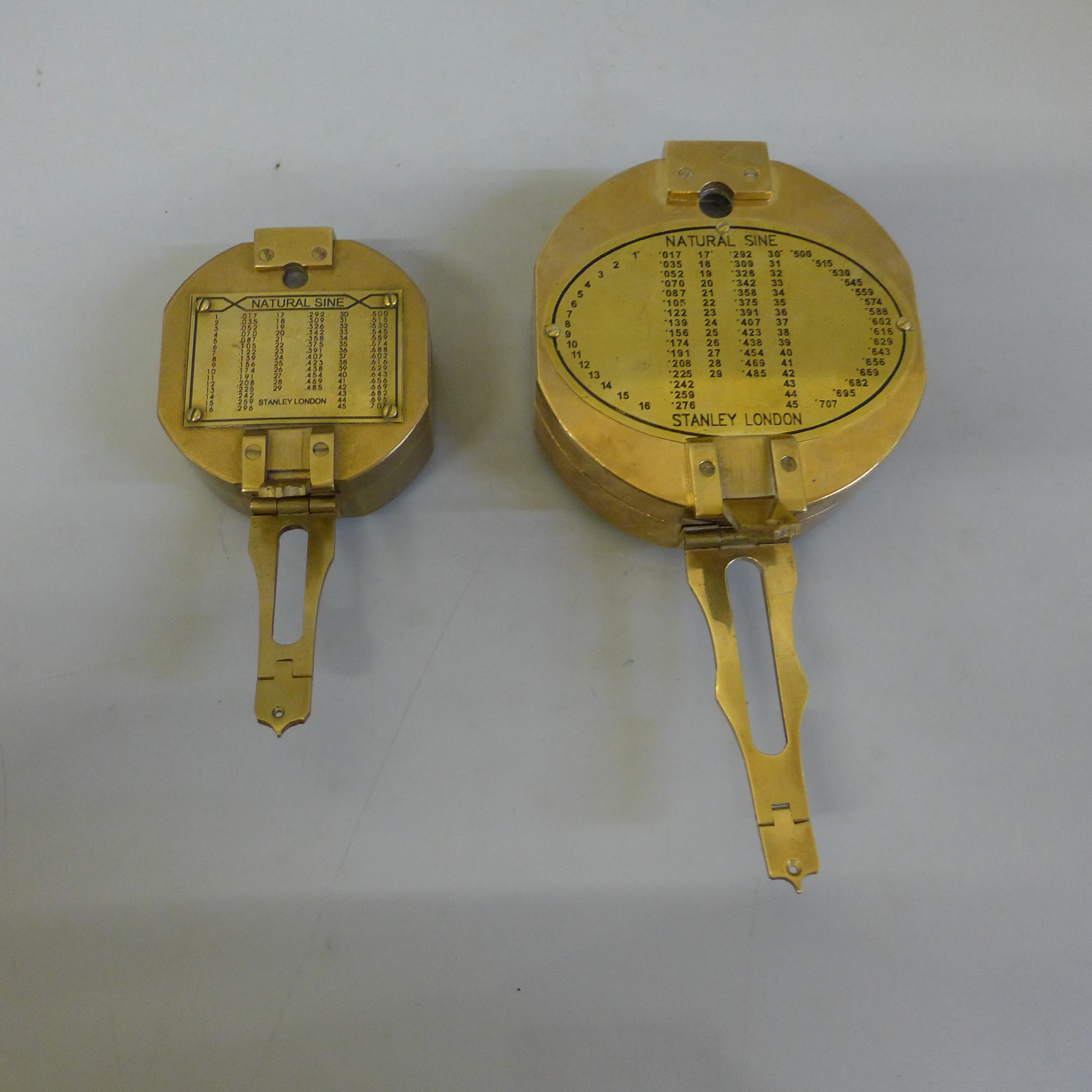 Two Stanley London brass compasses - Image 3 of 3