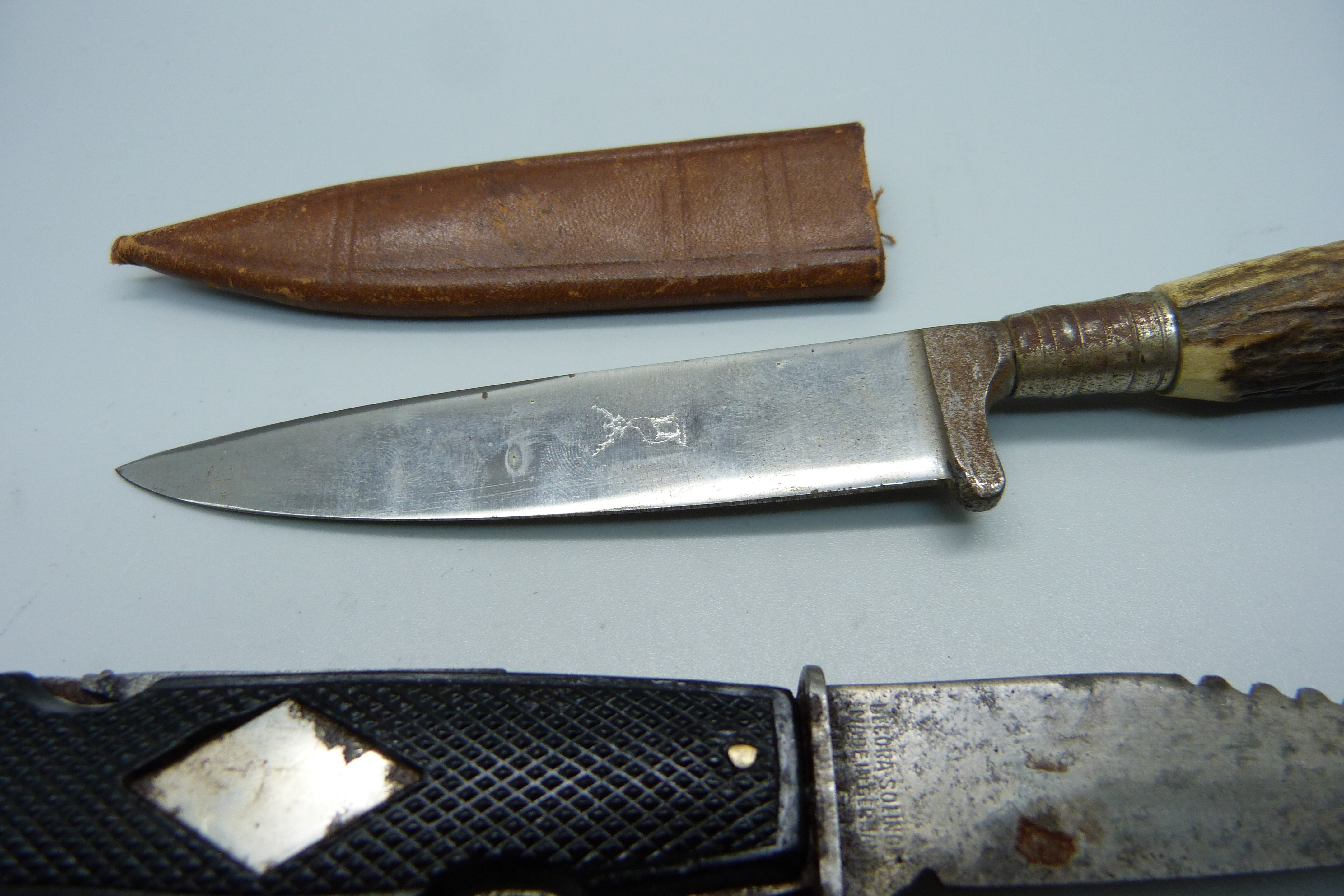 A German scout knife, the blade marked Solingen, and a hunting knife - Image 2 of 4
