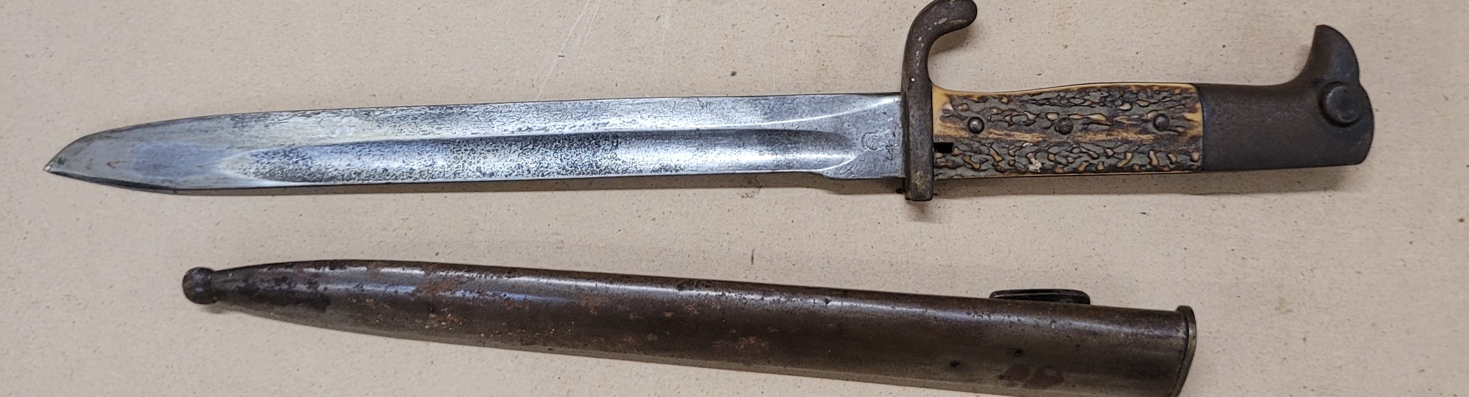 A bayonet with antler handle and scabbard - Image 2 of 3