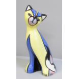 A Lorna Bailey model of a cat, 17cm