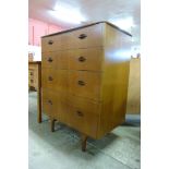 An Elliotts of Newbury oak chest of drawers
