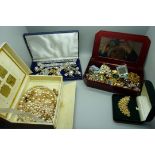 Costume jewellery including paste set, Sarah Coventry brooches, etc.