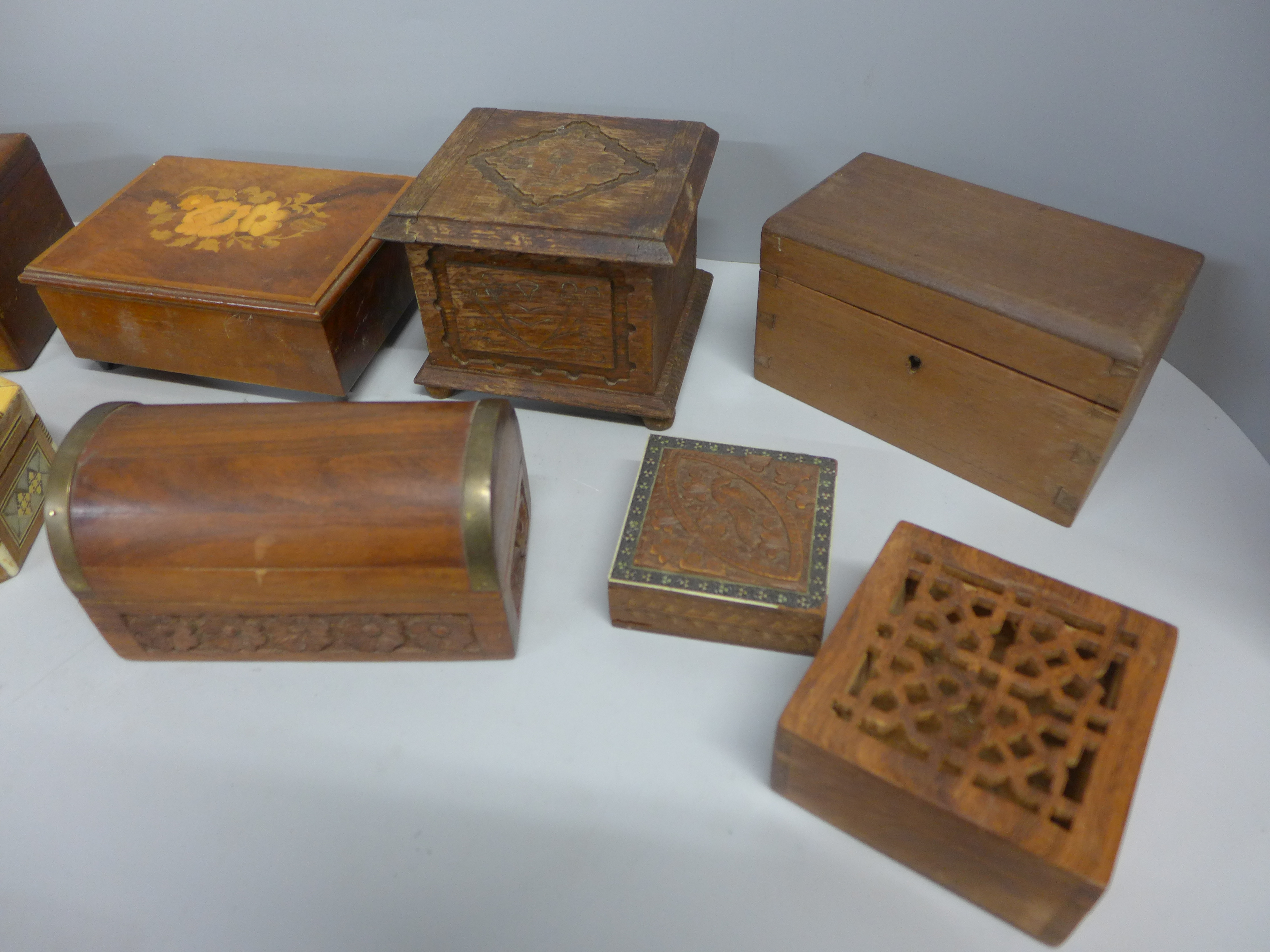 Nine decorative carved and inlaid wooden boxes - Image 3 of 3