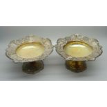 A pair of pierced silver bon-bon dishes, Mappin & Webb, 329g, diameter 13.5cm