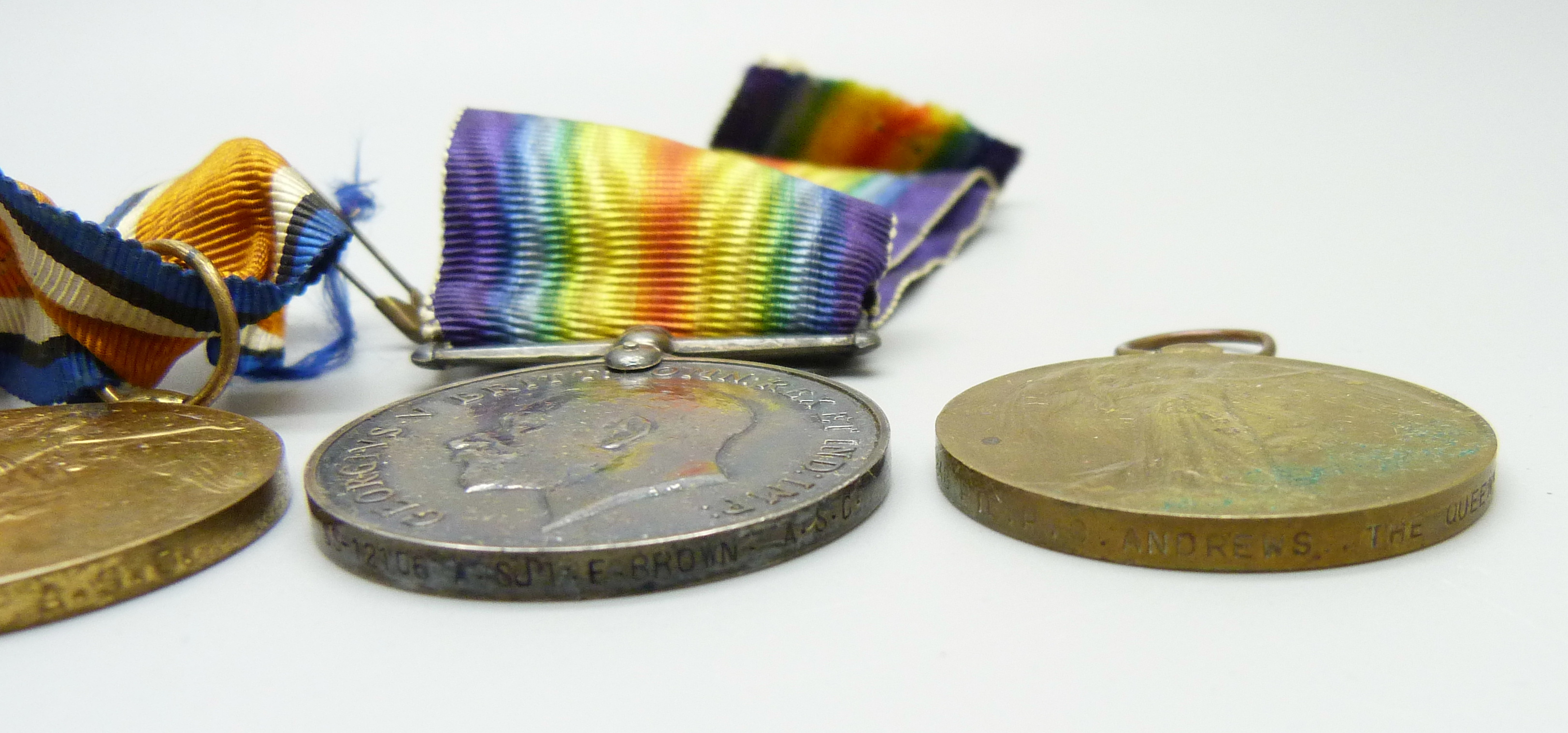 Two pairs of WWI medals; to G-12845 Pte. P.O. Andrews, The Queen's Regiment and to SS-12106 A. Sjt - Image 3 of 3
