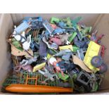 A box of mainly Britains toy soldiers