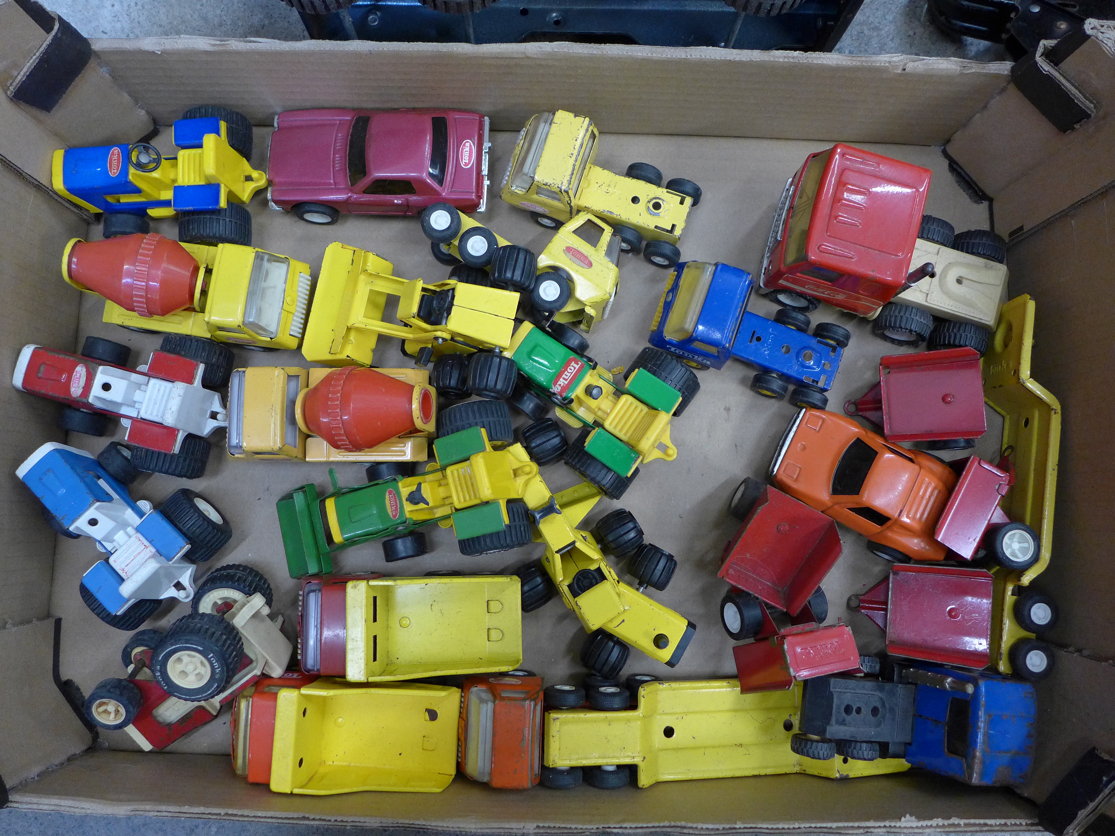 A collection of Tonka toys - Image 2 of 2