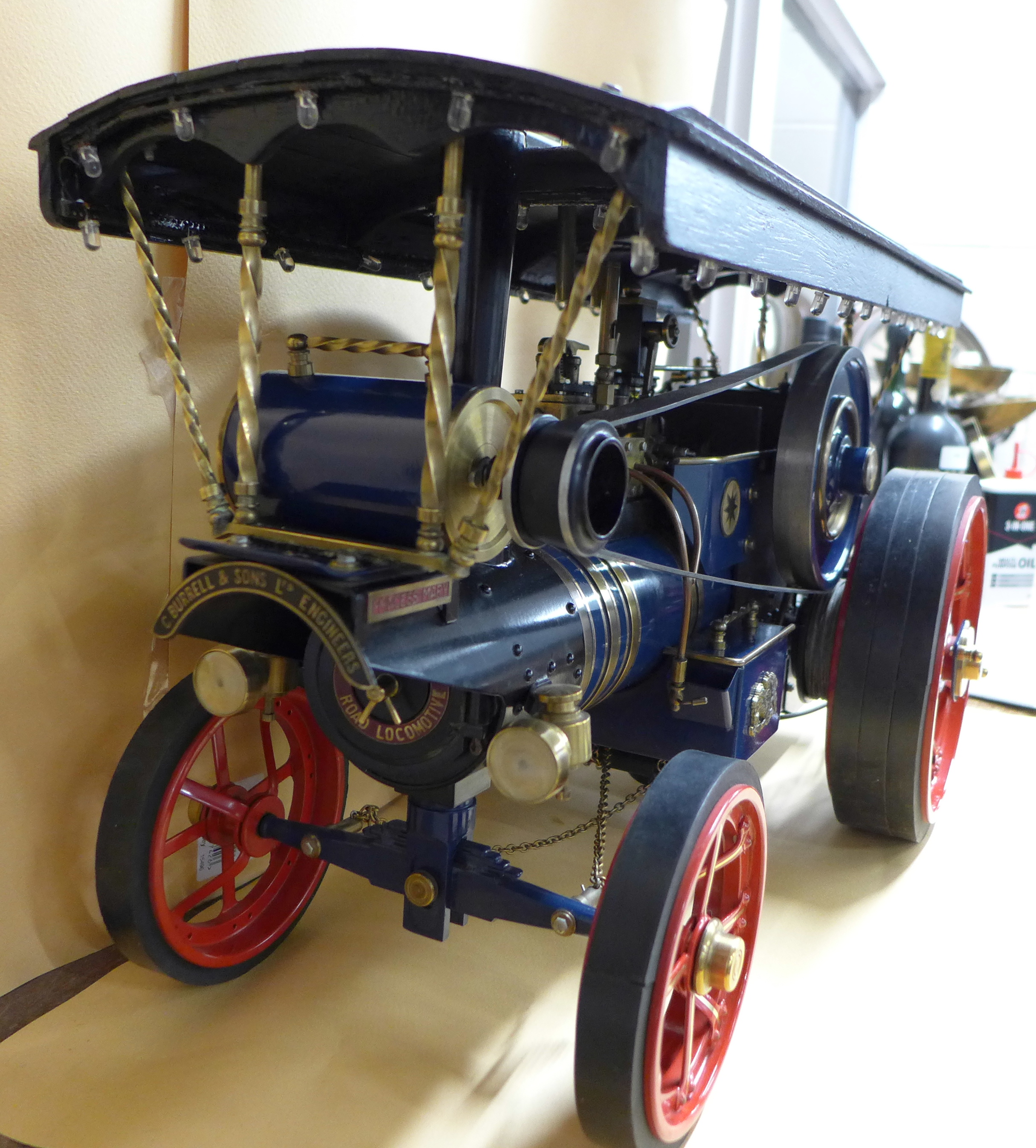 A 1/10th scale live steam model of a Burrell Showman's Traction Engine, by Markie Models, 1999, - Image 2 of 8