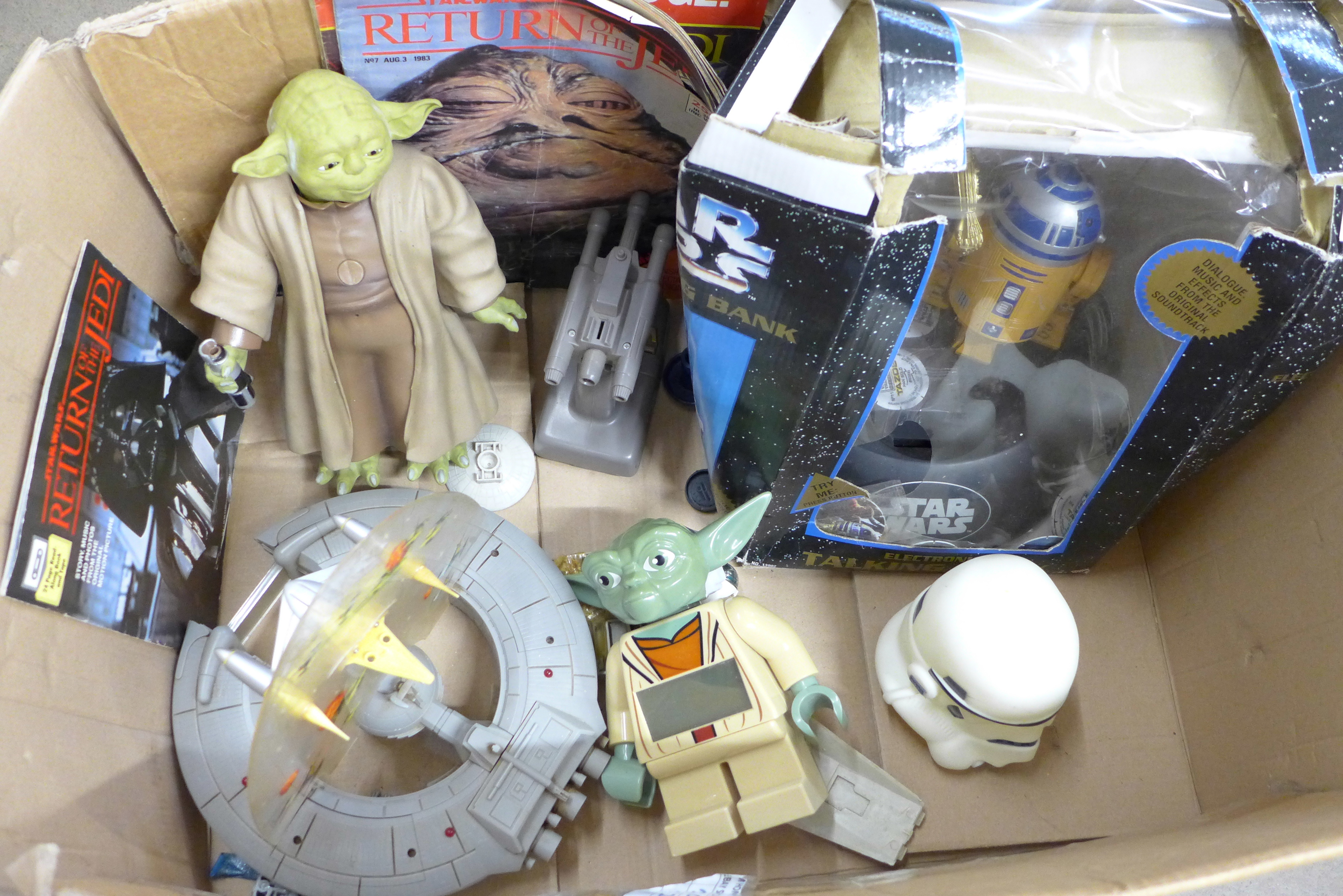 A collection fo 1970s and 80s Star Wars models including Millennium Falcon, etc., some later - Image 2 of 2