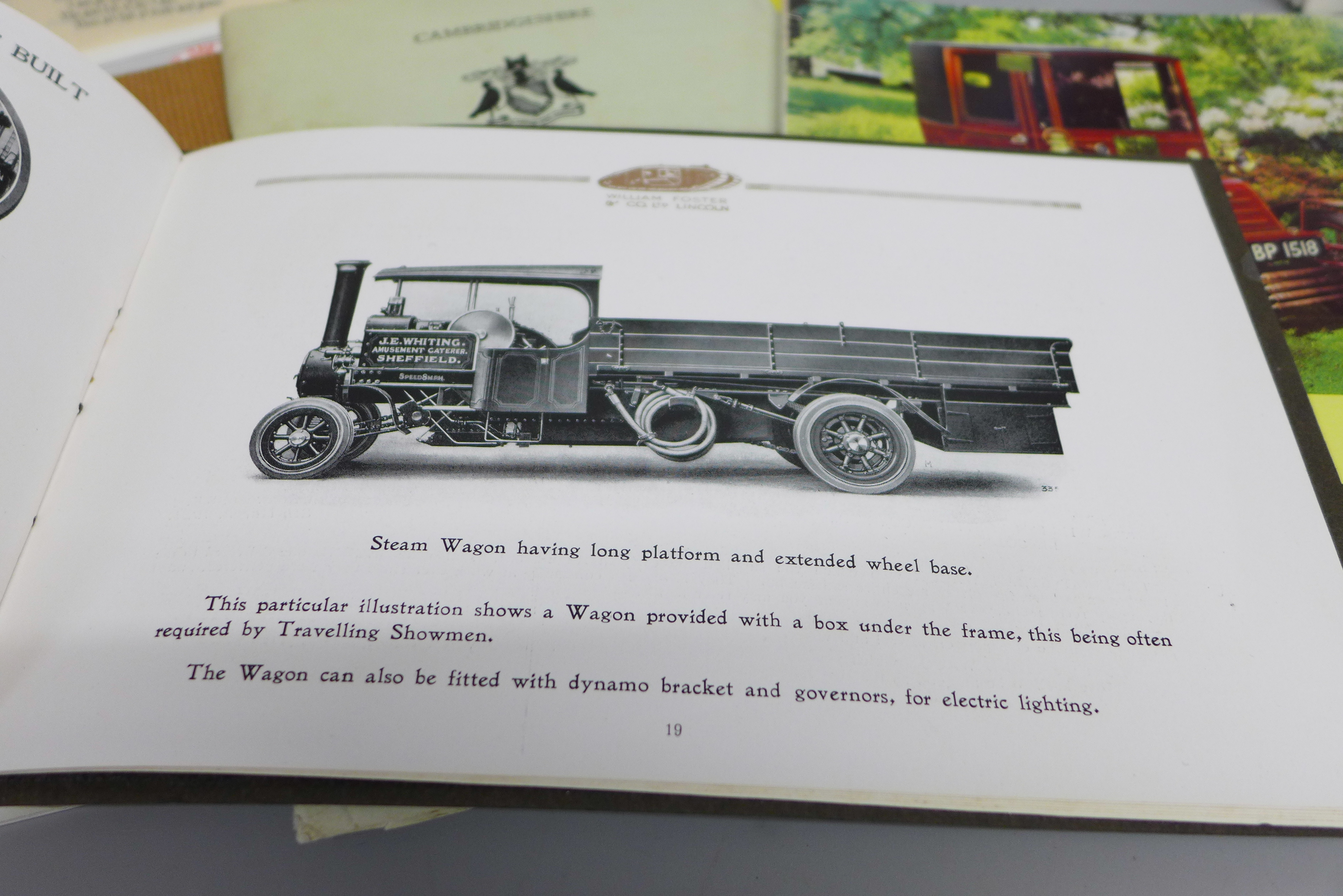 A Tri-ang book, Classic Cars book, a collection of Matchbox booklets, a Brief Record of the Services - Image 3 of 5